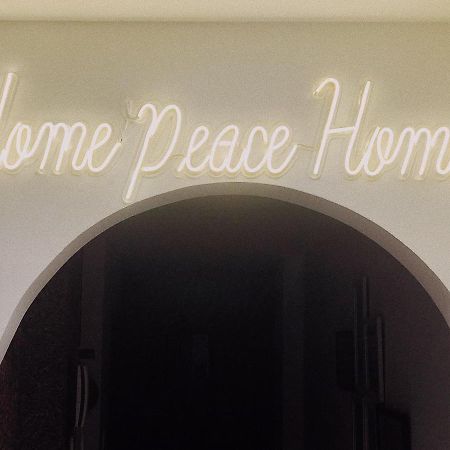 Home Peace Home - District 1 Ho Chi Minh-staden Exteriör bild